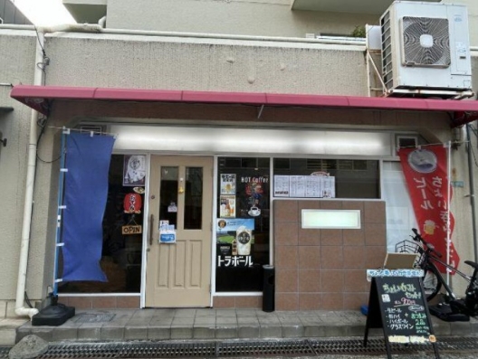 阪急伊丹　駅近　什器備品売却案件　１Ｆ　カフェバー　居抜き店舗