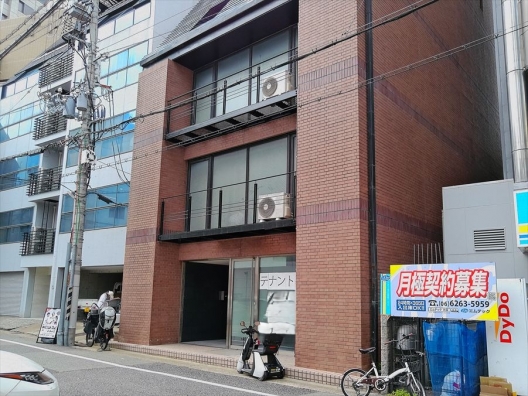 県庁前　官庁街　事務所仕様　１Ｆ　貸店舗・事務所