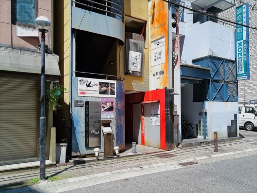 三宮　ハンター坂　隠れ家的なお店　１Ｆ　鮨屋　居抜き店舗