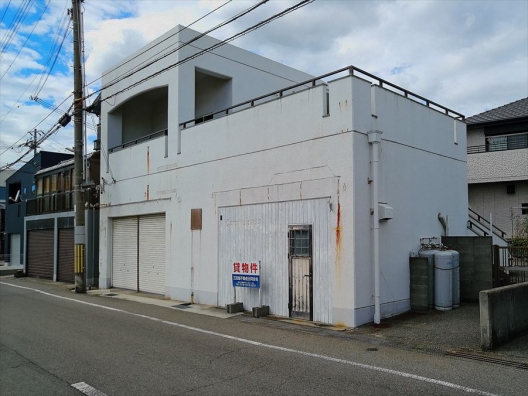 林崎松江海岸　海・漁港が目の前　元ペットホテル　貸店舗