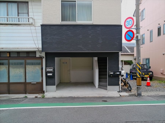 駒ヶ林　昭和筋　店舗兼事務所向き　１Ｆ　貸店舗・事務所