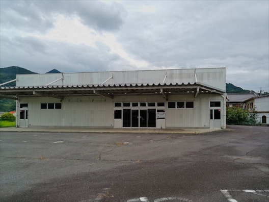 和歌山県　かつらぎ町　国道24号　元作業屋　貸店舗