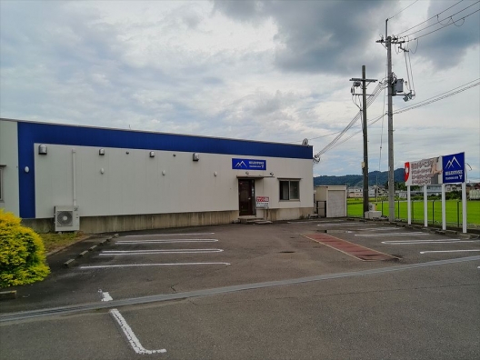 岩出市　和歌山バイパス　国道24号　元スポーツジム　貸店舗