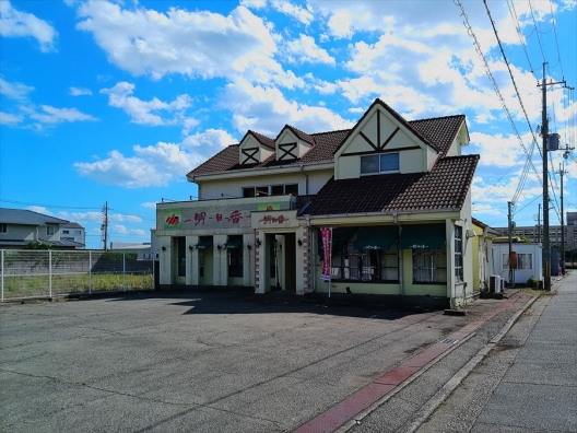 伊保　明姫幹線　鉄骨2階一戸建　喫茶店　居抜き店舗付住宅