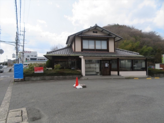 余部　県道5号　駐車場15台付　蕎麦屋　居抜き店舗